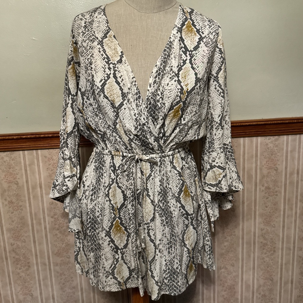 Express romper